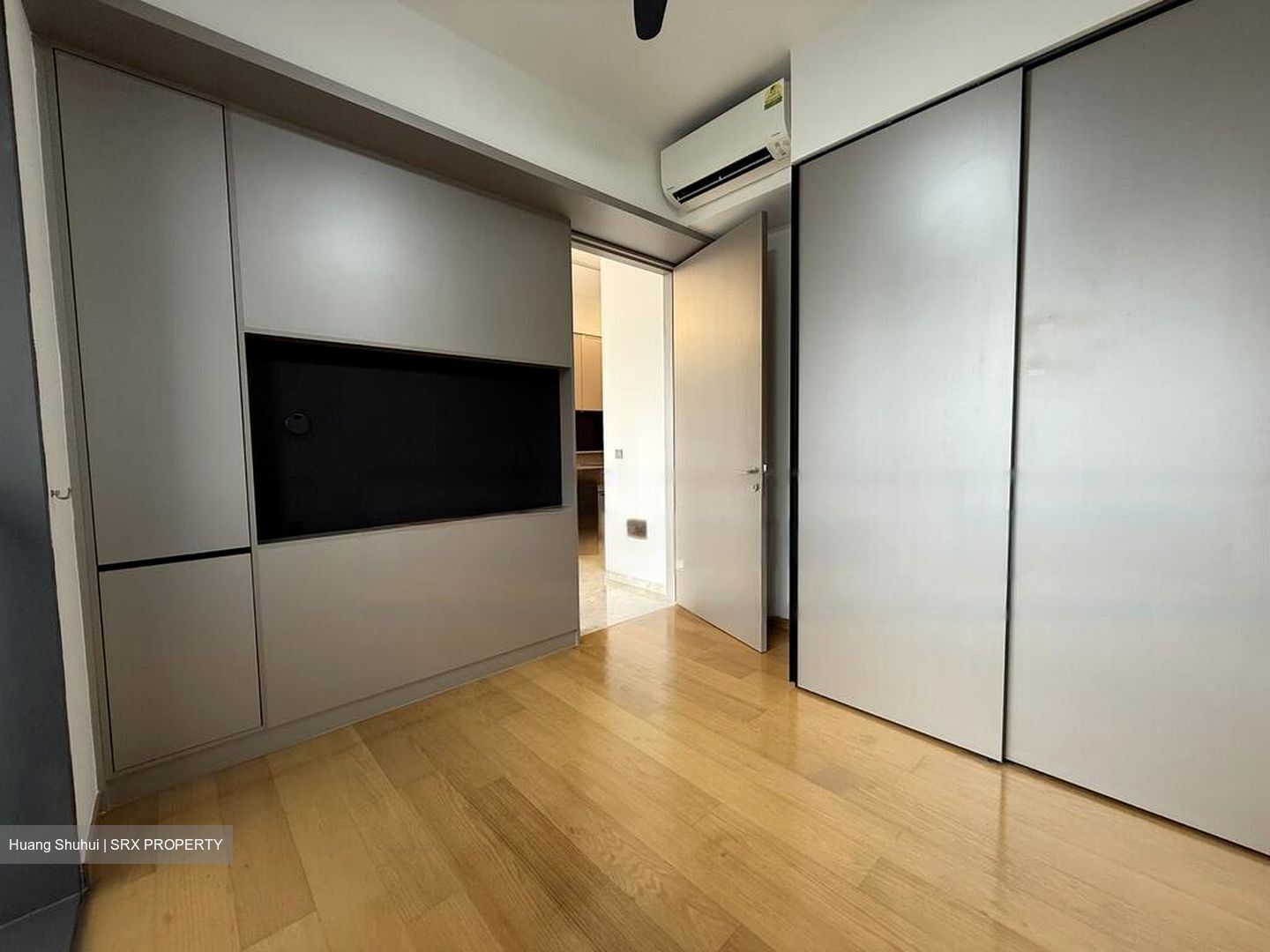 Haus On Handy (D9), Condominium #464391211